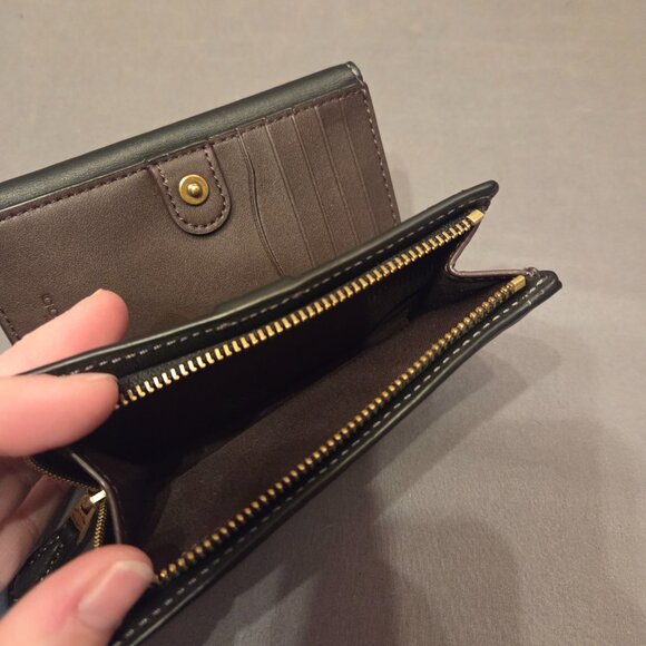 Coach Studio Medium Wallet Clutch in Brass/Black Glovetanned Leather C6727 - Picture 6 of 8